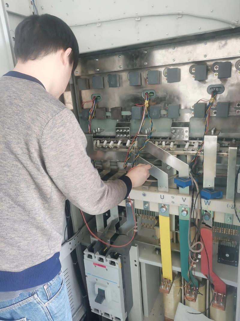 上海ACS變頻器維修服務優勢及技術支持 - 專業維修中心